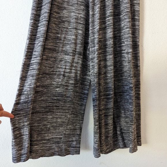 ASOS Wide Leg Pants - Picture 4 of 7